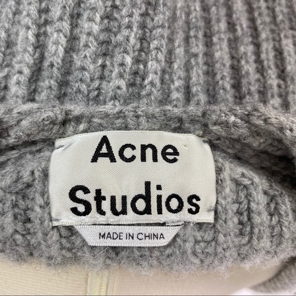*SOLD* Acne Studios Deborah Wool V-Neck Sweater - Picture 6 of 8
